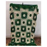 VTG White & Green Patchwork Fringed Afghan Blanket
