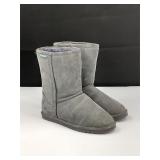 Gray Suede Bear Paw Boots Size 6/7