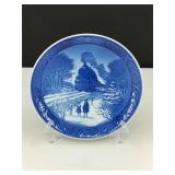 1973 Royal Copenhagen Going Home Plate