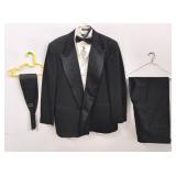 VTG Gingis Tuxedo Size 37R Pants / 17 Shirt