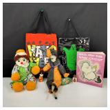 VTG Trick or Treat Bags Book Magnets & Dolls