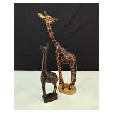 VTG H/C Wooden African Girrafe Figurines