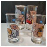 4 1982 Pizza Hut ET Glasses