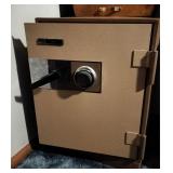 Montgomery Wards Model 9041 Safe with Combination