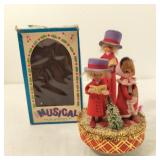 1969 Yuletide Carolers Music Box