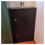 Homak Two Door Safe With Keys