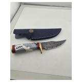Damascus Steel Hunting Knife with Sheath 435e