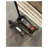 Floor jacks
