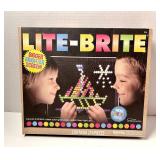 LITE-BRITE (HASBRO) ORIG BOX W/ PEGS, TEMPLATES