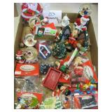 Small Snow Globes & Ornaments
