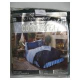 New Queen Size Comforter