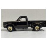 ERTL ï¿½75 Dodge Stepside PU Truck 1:18 Scale