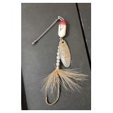 Rooster Eye White 3/8 Spinner