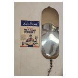 Les Davis Size 0 Herring Dodger