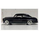 ERTL 1949 Ford Mercury 1:18 Scale Diecast