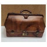 Vtg 29' Leather Gladstone Bag,  Needs Seams