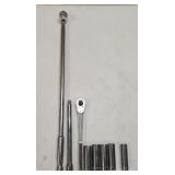 Craftsman 1/2' Ratchet & 5/8-7/8 Sockets, Ext. &