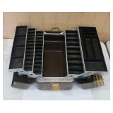 UMCO 900W 18' Aluminum Tackle Box