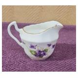 Clarence Bone China, England 2.5'