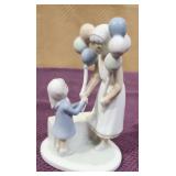 'The Gifts' Figurine by Flavia Weedn 1983 6'