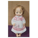 Horsman Baby Buttercup 1974 doll 13', Closing