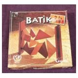 'Batik' Wooden Shapes Game 1997, Box is Rough