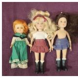 (2) Madame Alexander 9' Vinyl Fashion Dolls,