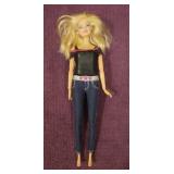 2012 Barbie Photo Fashion Doll w/ Built-in Camera