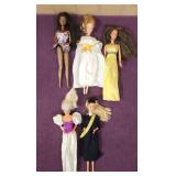 (5) 1966 Pat. Barbie Dolls