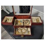 COSTUME JEWELRY IN A NICE BOX