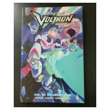 GRAPHIC NOVEL SIZE COMIC BOOKS