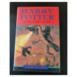 GRAPHIC NOVEL SIZE HARRY POTTER BOOK