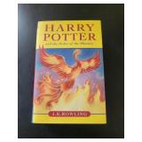 GRAPHIC NOVEL SIZE HARRY POTTER BOOK