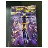 GRAPHIC NOVEL SIZE COMIC BOOKS
