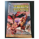 GRAPHIC NOVEL SIZE COMIC BOOKS