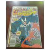 VINTAGE SPIDERMAN COMIC BOOK