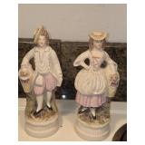 Pair of Figurines 6.75'