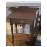 One Drawer Table Elephant Knob