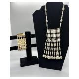 A Pair of Faux Pearl Jewelry Items