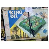 Milton Bradley King Oil 3D Drilling Board Game