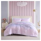 $112 Betsey Johnson Comforter Set with Shams