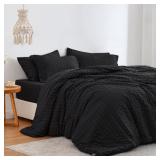 Loves Cabin Seersucker CA King 7-Piece Set