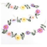 Felt Colorful Daisy Banner - Spring Party