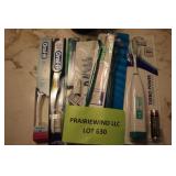 Lot of Tooth Brushes