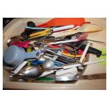 Lot of  Flateware