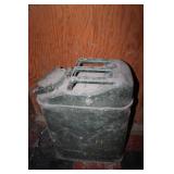 Metal 5 Gallon Gas Can