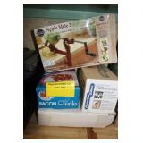 Lot of Random Kitchen Items