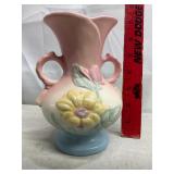 Hull pottery Magnolia pattern vase from 40ï¿½s