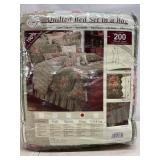 Quilted Bed Set: King Size