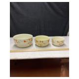 Hallï¿½s Superior Mixing Bowls, 8.5ï¿½, 7.5ï¿½, 6ï¿½